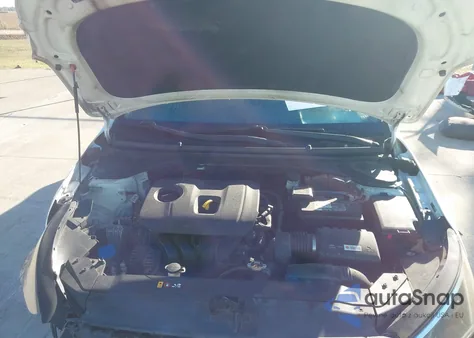 2019 Hyundai Elantra Sel from USA, damaged, VIN 5NPD84LF0KH418713